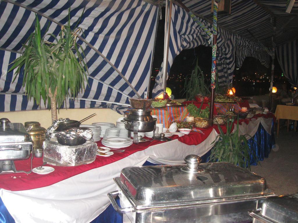 Nile Valley Hotel Luksor Quarto foto